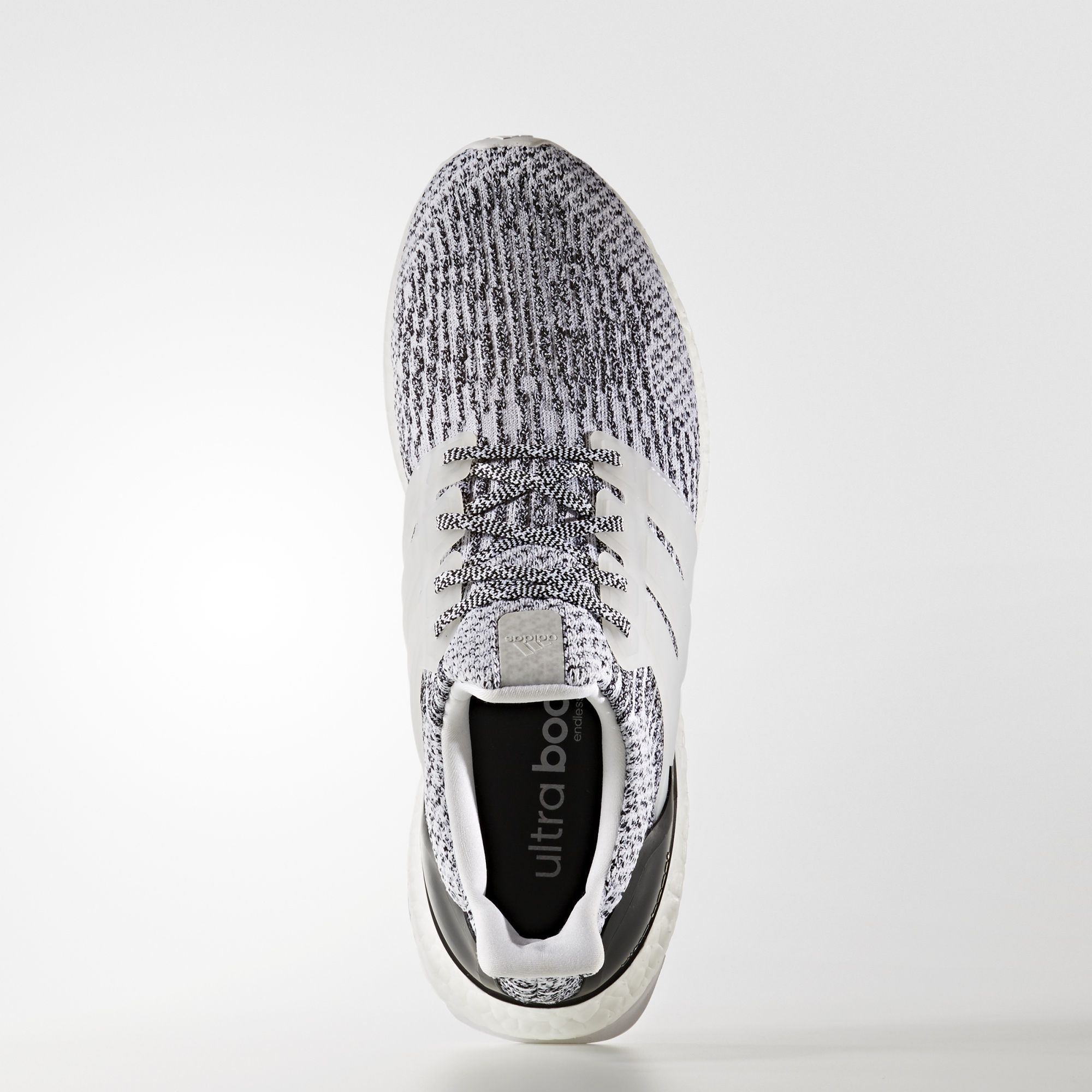 Adidas ultra boost 3.0 oreo outlet xs